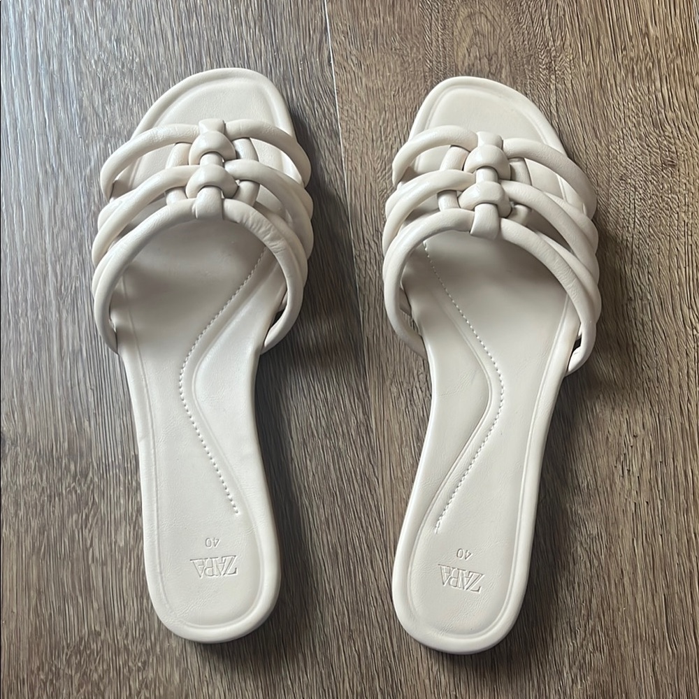 Zara Cream Slide Sandals with Elegant Knotted Detail